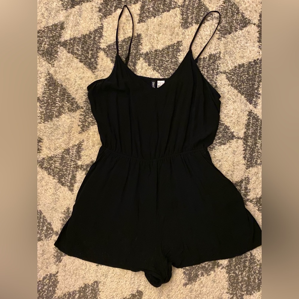 Black H&M Divided Romper size M